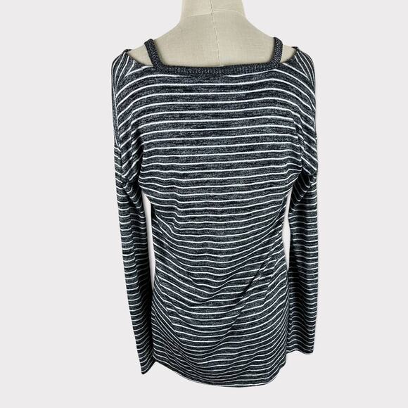GAP Womens Small Tall Black Gray White Stripe Shirt Long Sleeve - Picture 3 of 10